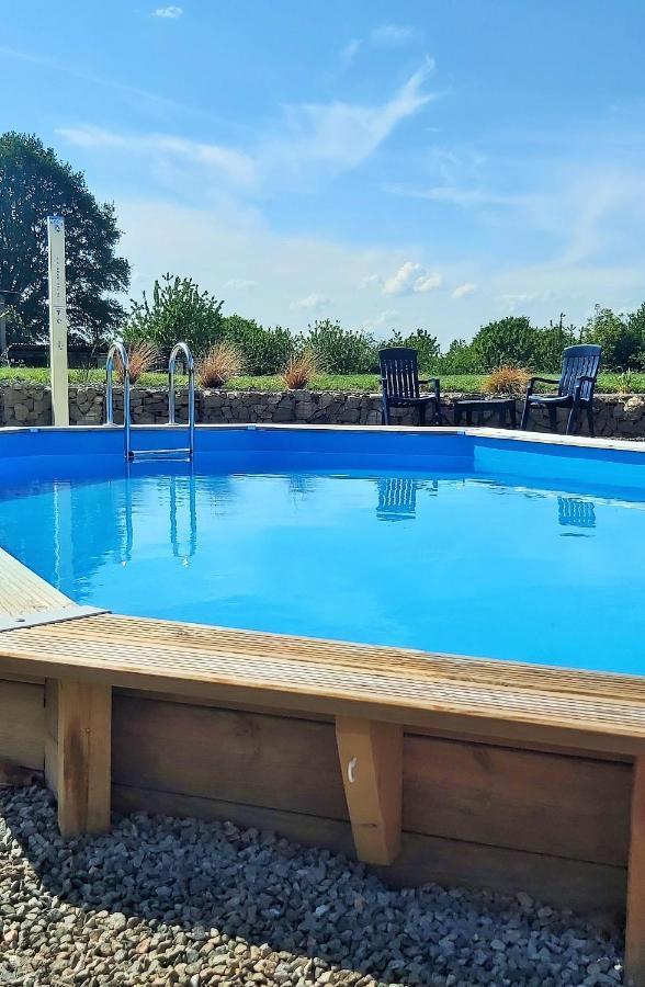 Beautiful 2 Bed Cottage With Swimming Pool Pageas Exterior photo