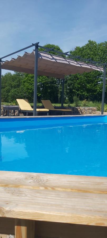 Beautiful 2 Bed Cottage With Swimming Pool Pageas Exterior photo