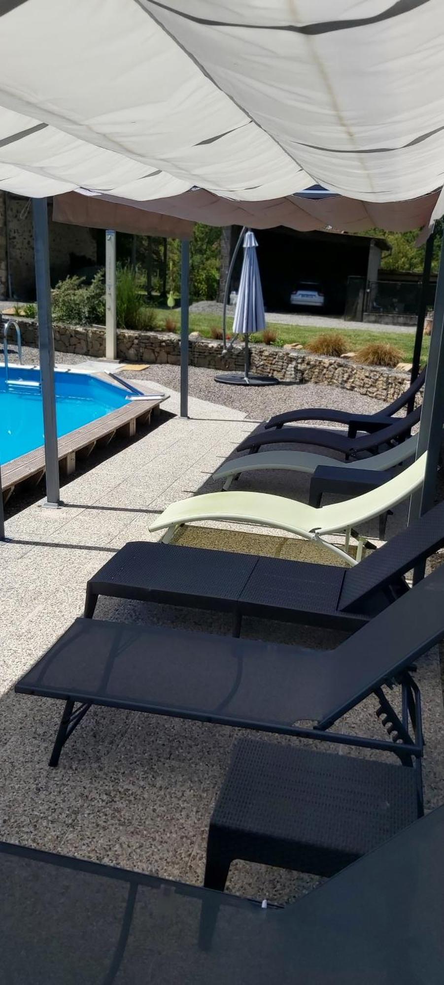Beautiful 2 Bed Cottage With Swimming Pool Pageas Room photo